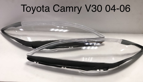 Стекло фары Toyota Camry V30 04-06, левое и правое